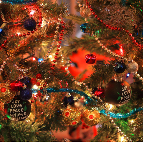 Why Choose an Artificial Christmas Tree This Year